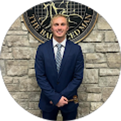 Profile photo of Dustin Roberts