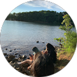 Profile photo of Ari Santiago