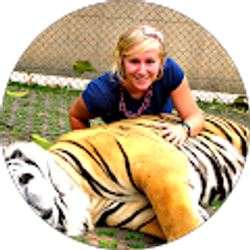 Profile photo of Elle Cruze
