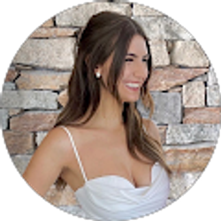 Profile photo of Lauren Veruto