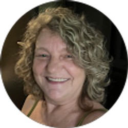 Profile photo of Sherri Graven