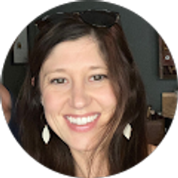 Profile photo of Holly Pautz