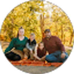 Profile photo of Chloe Brovold