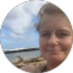 Profile photo of Lauri Boyer