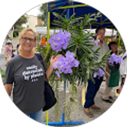 Profile photo of Lora Lott