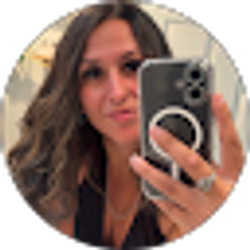Profile photo of Jazmynn Jesse