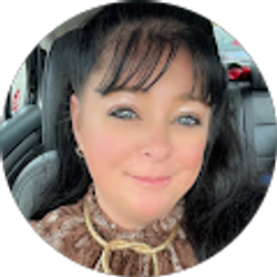 Profile photo of Audrey Hayes