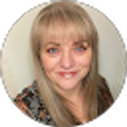 Profile photo of Lori Hammond