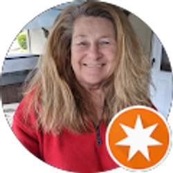 Profile photo of Linda