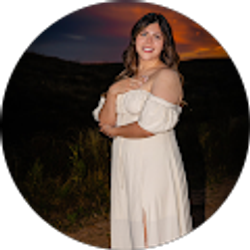 Profile photo of Kaylee Lopez