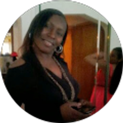 Profile photo of tara watts