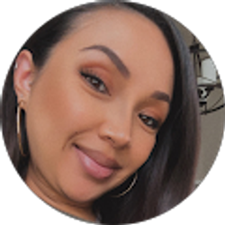 Profile photo of Jennifer Lynn