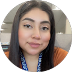 Profile photo of Elizabeth morales