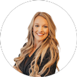 Profile photo of Amanda Diamond