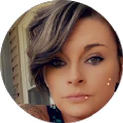 Profile photo of Amanda Maxwell