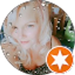 Profile photo of Shannon Kenny