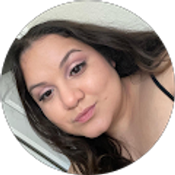 Profile photo of Ariadna Franco