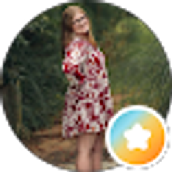 Profile photo of Jenna Yarbrough