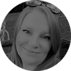 Profile photo of Amanda Badgwell