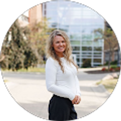 Profile photo of Sara Foulk