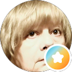 Profile photo of Cindy DeSalvo