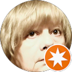 Profile photo of Cindy DeSalvo