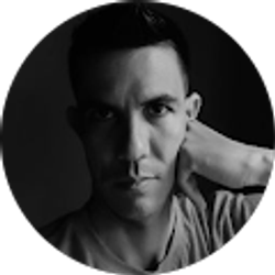 Profile photo of Enrique Velázquez