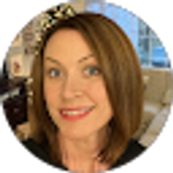 Profile photo of Shana Schmitz