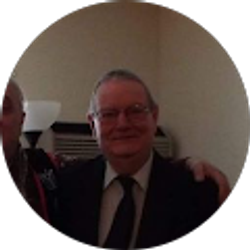 Profile photo of Lyn Davis