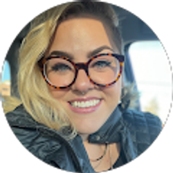 Profile photo of Lauren Kane