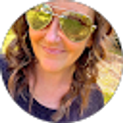 Profile photo of Shannon Rawls