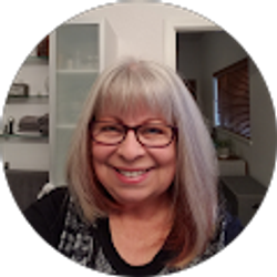 Profile photo of Sue Lomolino