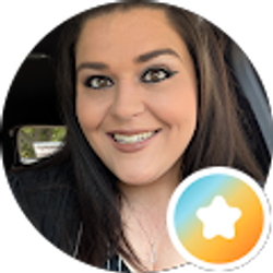 Profile photo of Courtney Duffey