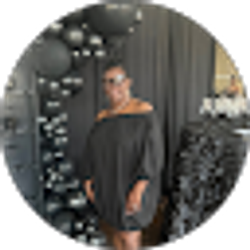 Profile photo of Stacey Robinson