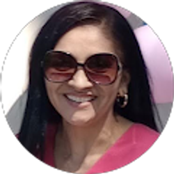 Profile photo of Genny Falcones