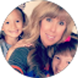Profile photo of Mia Mullin