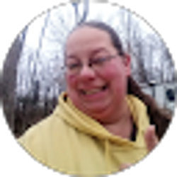 Profile photo of Danielle Salyer