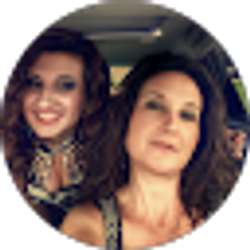 Profile photo of Michelle McLain