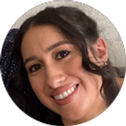 Profile photo of Yvette Pianelli