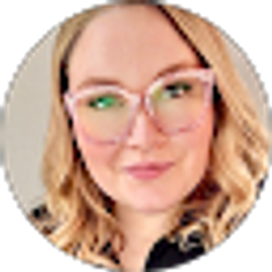 Profile photo of Olivia Neally