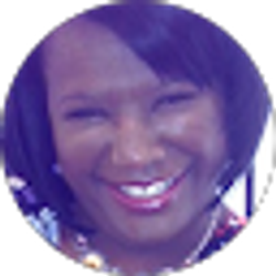 Profile photo of Lynn Johnson