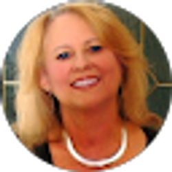 Profile photo of Shelagh LaBiche (Realtor Consultant)