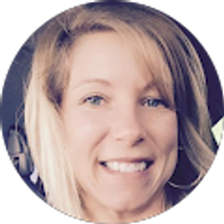 Profile photo of Wendy Yinger