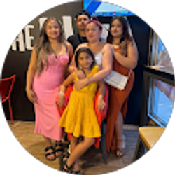 Profile photo of Maria Benitez