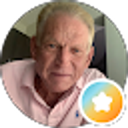 Profile photo of Russell Whiteis