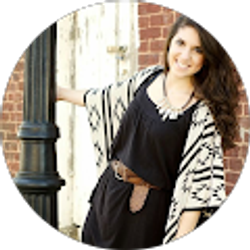 Profile photo of Kristi Laughlin