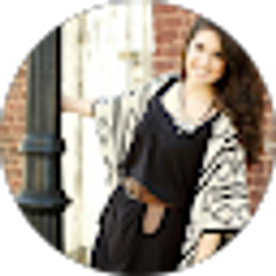 Profile photo of Kristi Laughlin
