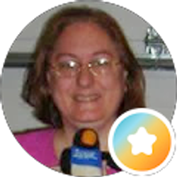 Profile photo of Leslie Means