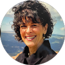 Profile photo of Karrie Hannon