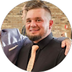 Profile photo of Drew Evans